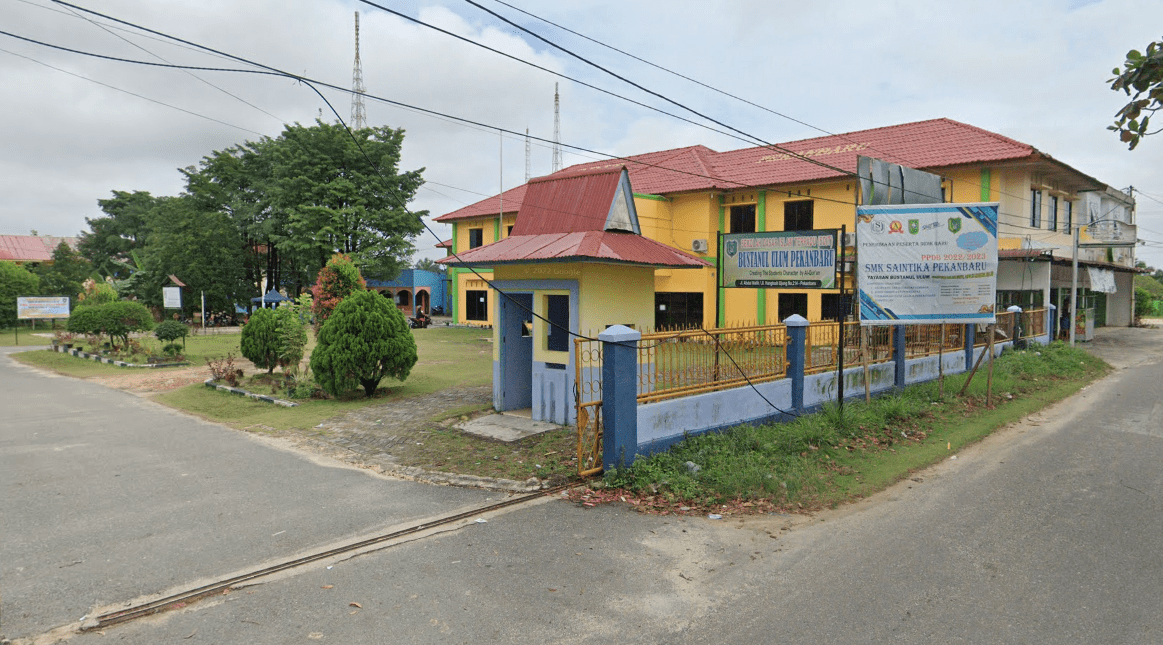 smk saintika