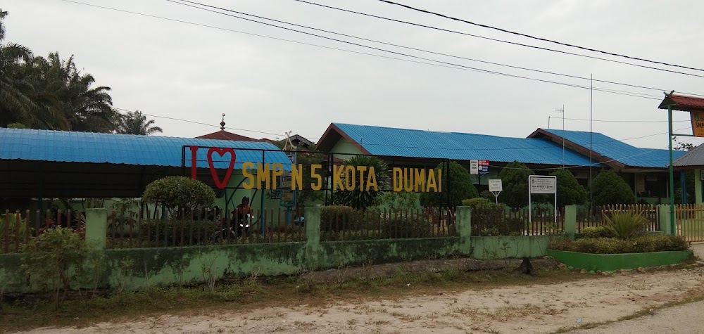 smp-negeri-5-kota-dumai